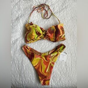 Skatie Pismo Bikini | M top, L bottom